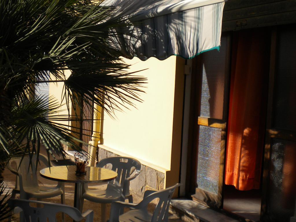 Villa Nespole E Vermentino Alghero Bilik gambar
